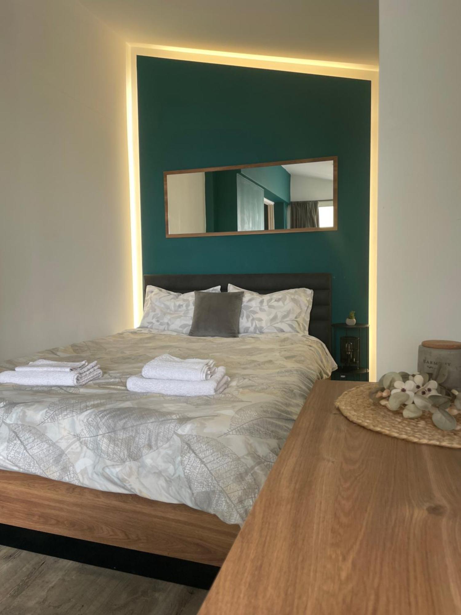 Lux Apartment 10M From Center Александруполис Екстериор снимка